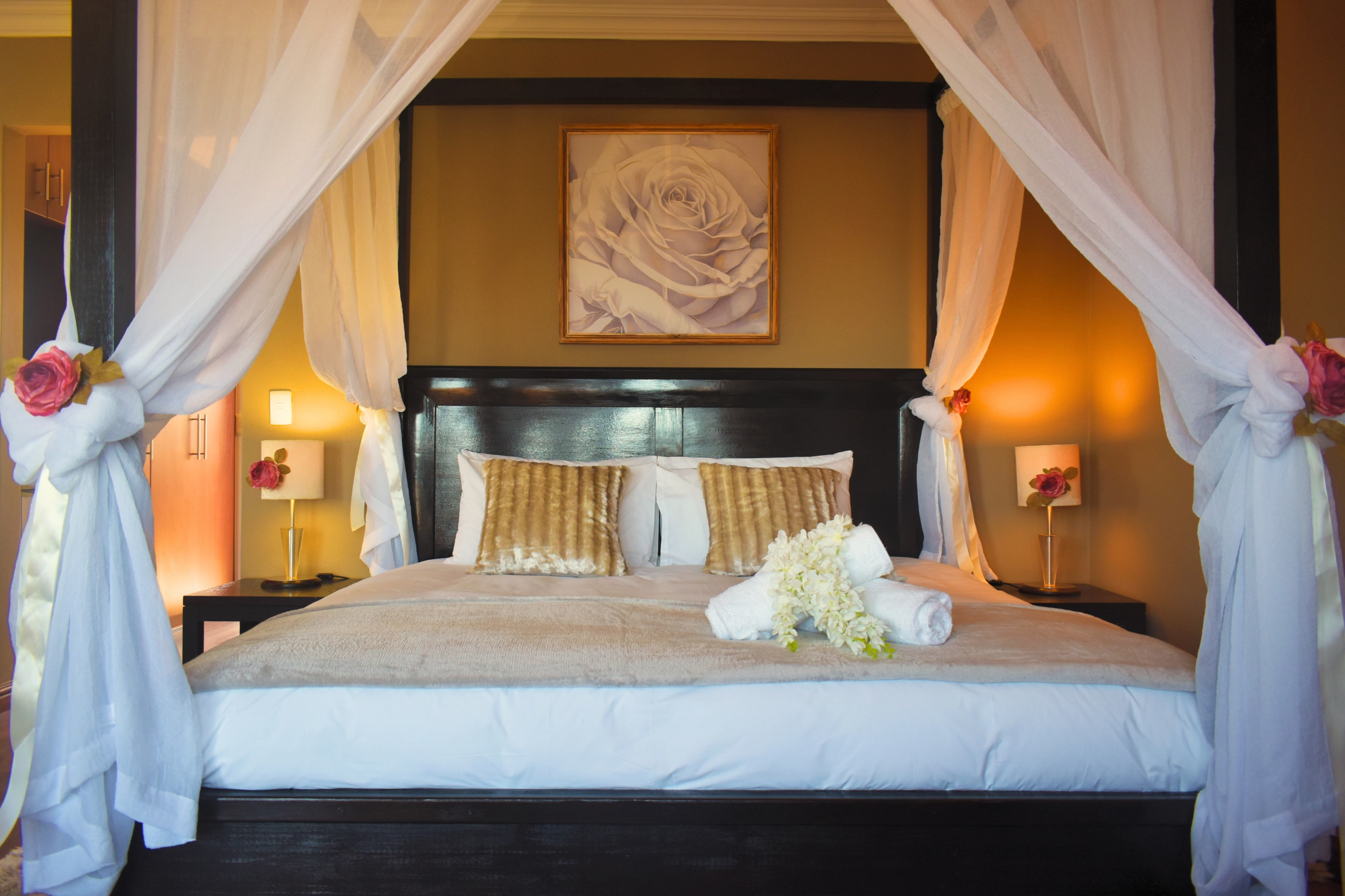 Deluxe Room at Whalephin Hotel